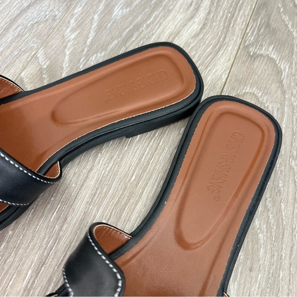 Oran Style Black Slides 6 - Picture 3 of 4